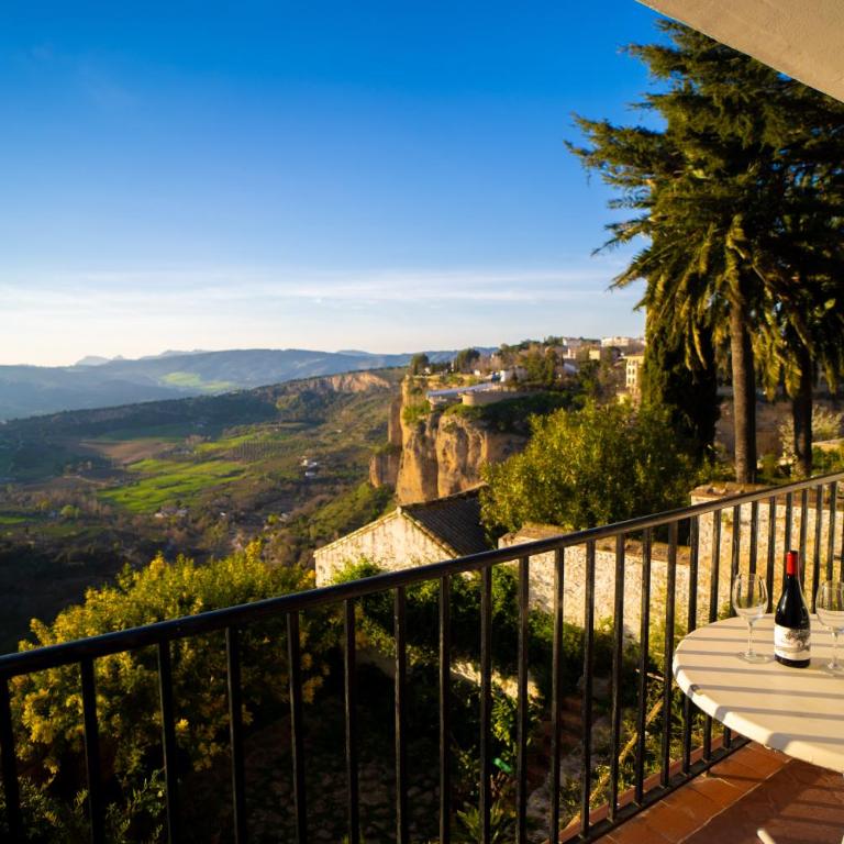Apartamentos Terrazas del Tajo - Apartamento con vistas a las montañas - 1