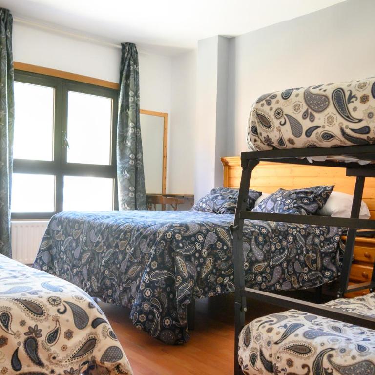 Hotel Merino - Habitación Familiar (3 adultos + 2 niños) - 5