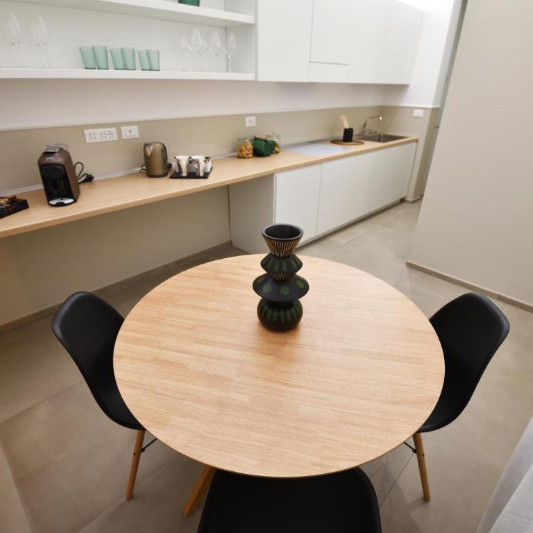 First Floor B&B - Appartamento con 1 Camera da Letto - 24