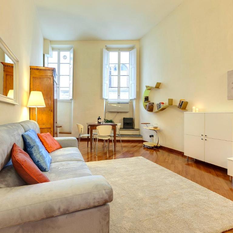 Florence Apartments Home Feeling - Ricasoli One-Bedroom Apartment - 17