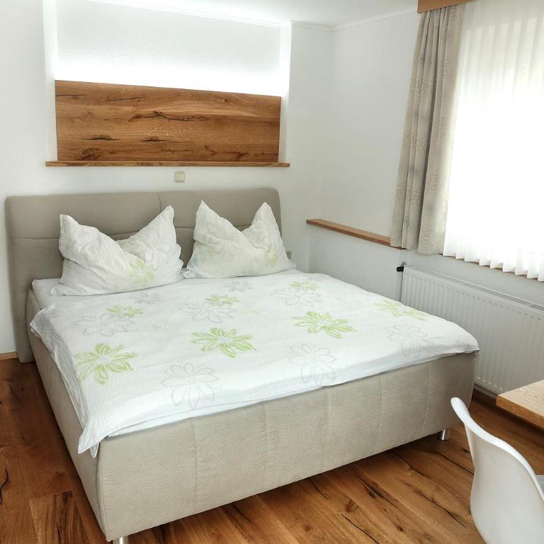 Gästehaus Elisabeth - Standard Familienzimmer - 3