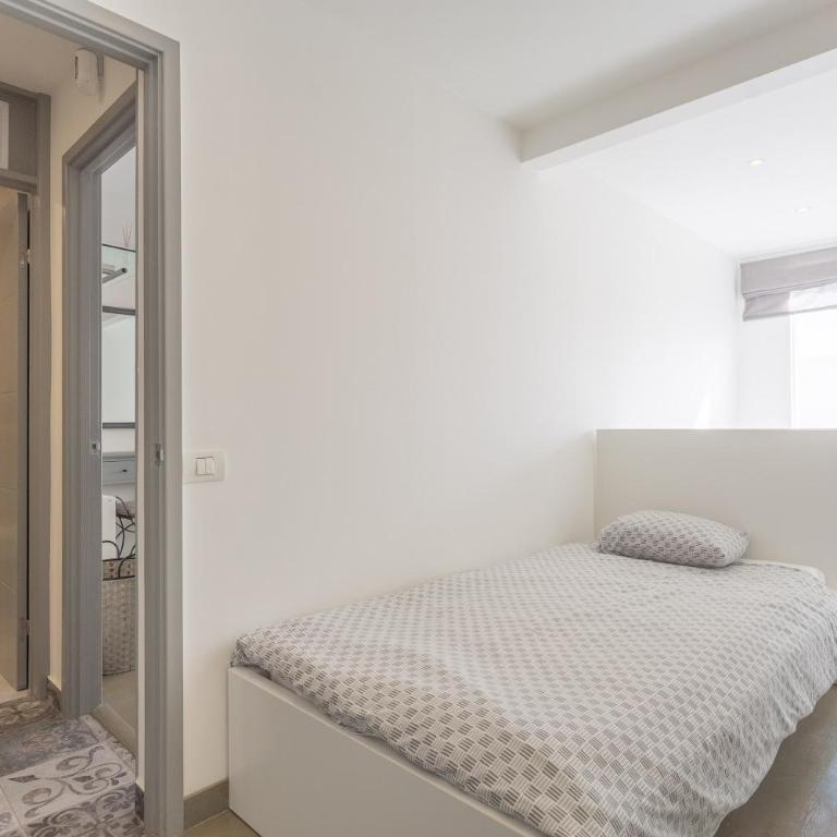 Modern 3 Bedroom Duplex Adeje City Center Wifi - Casa de 3 dormitorios - 18
