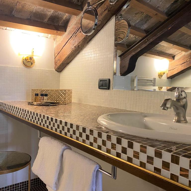 Ca' San Giorgio B&B - Junior Suite con Terrazza - 11