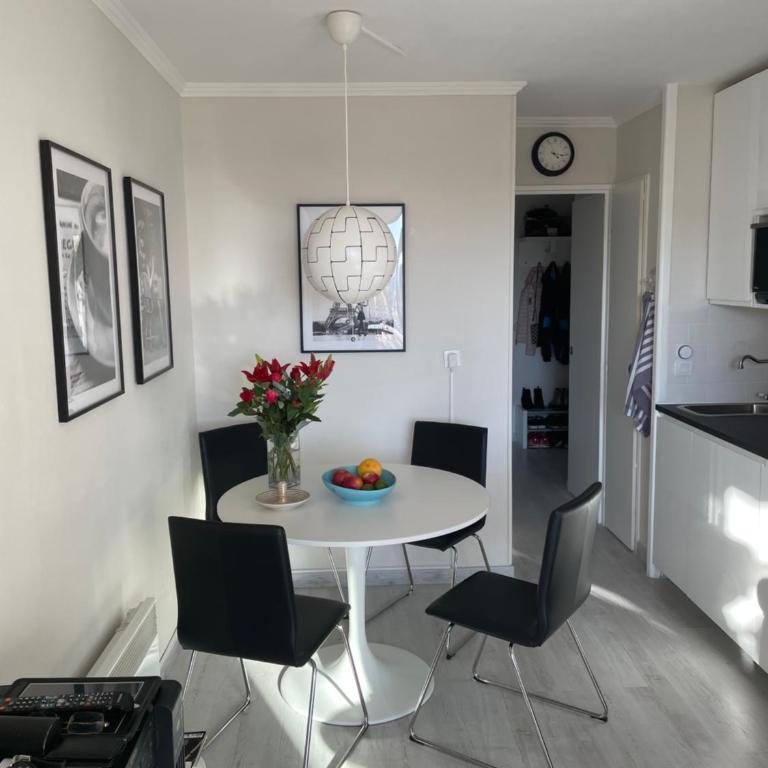 Nyrenoverad lägenhet med havsutsikt - Appartement 1 Chambre - 2