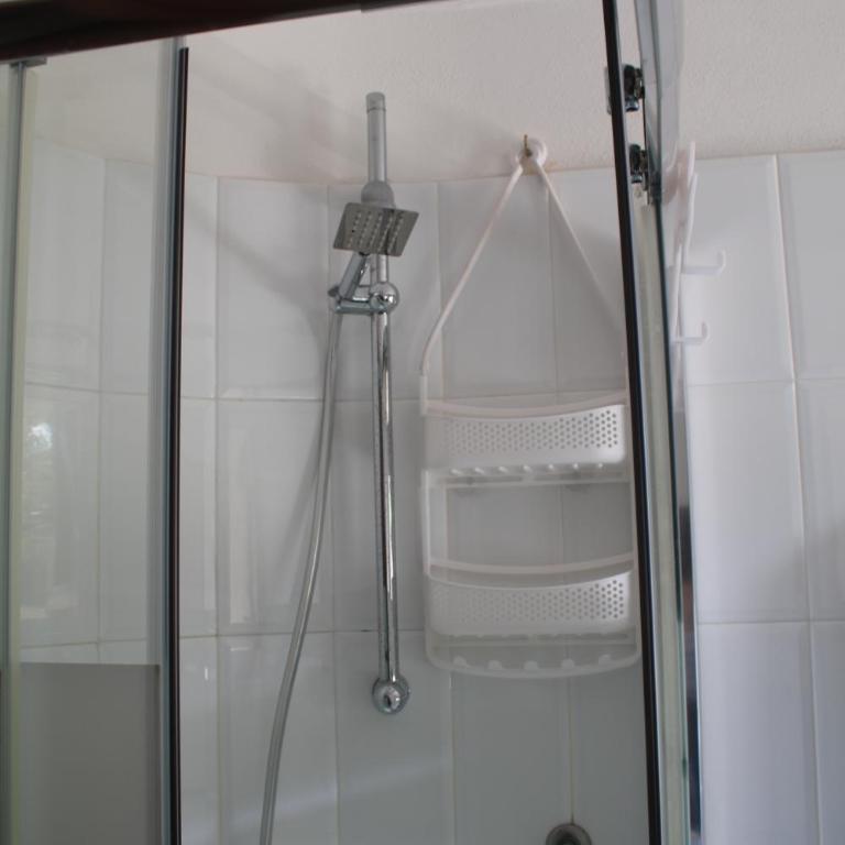 B&B Sa Serra - Camera Matrimoniale/Doppia con Letti Singoli - 11