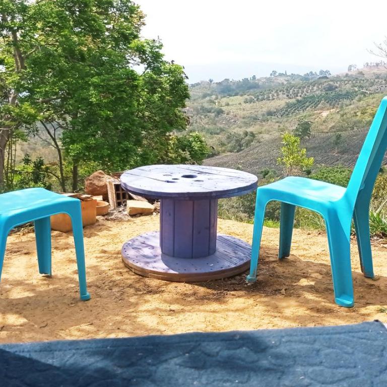La Pacha Eco-Finca Glamping - Habitación Triple con vistas a la piscina - 3