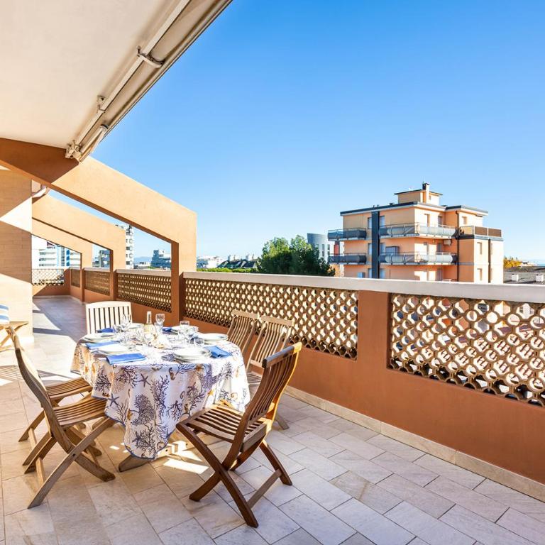 Condominio Italia - Appartamento Attico - 2