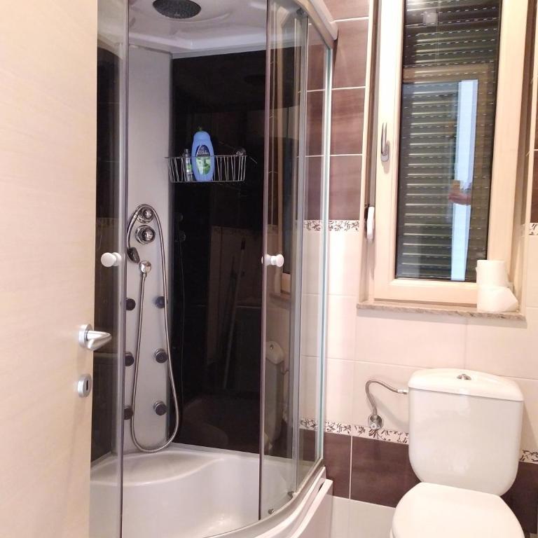 Sunny Bay Apartments - One-Bedroom Apartment - 13