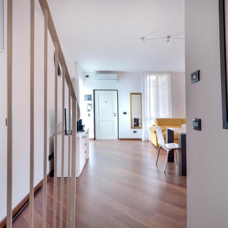 UR-NEST Moline - Three-Bedroom Apartment - 16