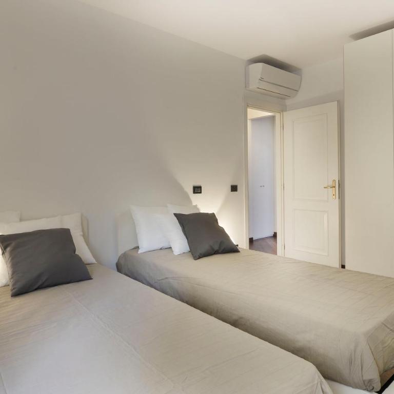 UR-NEST Moline - Three-Bedroom Apartment - 13