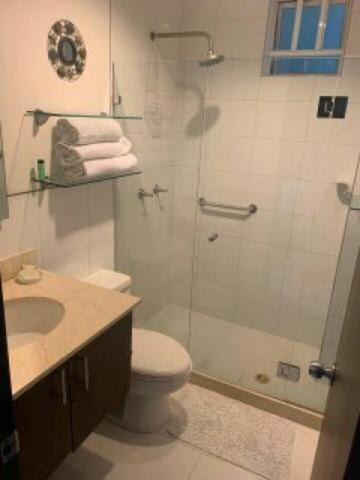 Edificio frente al mar con playas tranquilas - Apartamento de 1 dormitorio - 41