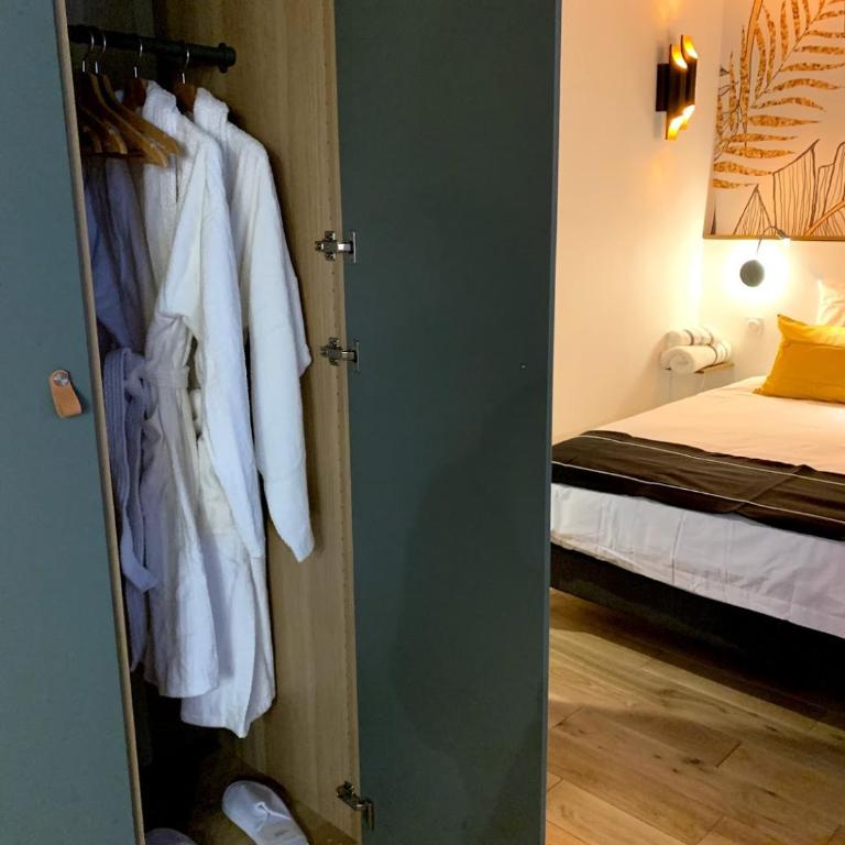 Cosy et Calme en Hyper Centre - La Cour des Bois - Deluxe Apartment - 5