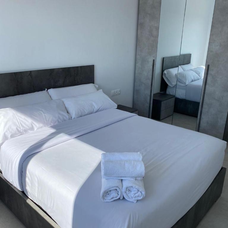 Apartamentos Giuliano - Apartamento superior con aparcamiento privado - 6