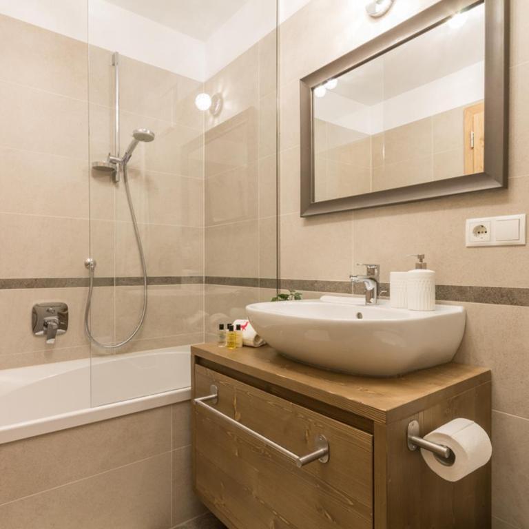 HAUS GREG - Appartamento con 1 Camera da Letto - 11