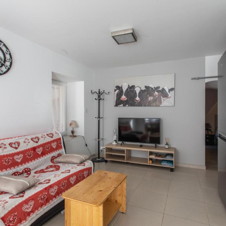 Rez-de-chaussée Climatisé centre ville d'Embrun 3 étoiles - Appartement avec Terrasse - 3