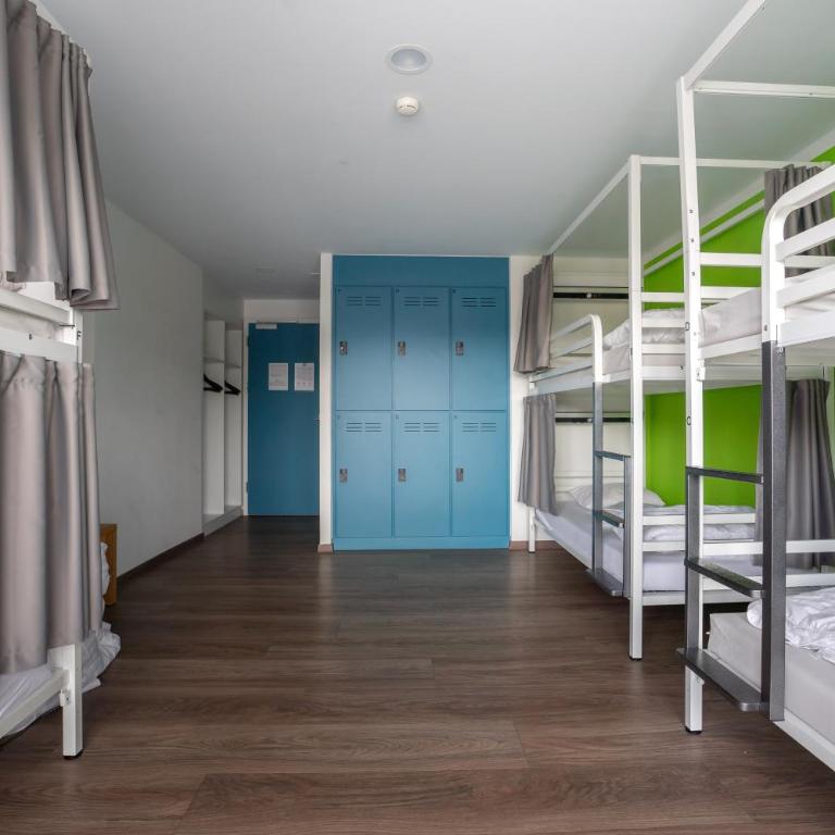 Nyon Hostel - Bett im Frauenschlafsaal mit 6 Betten - 4