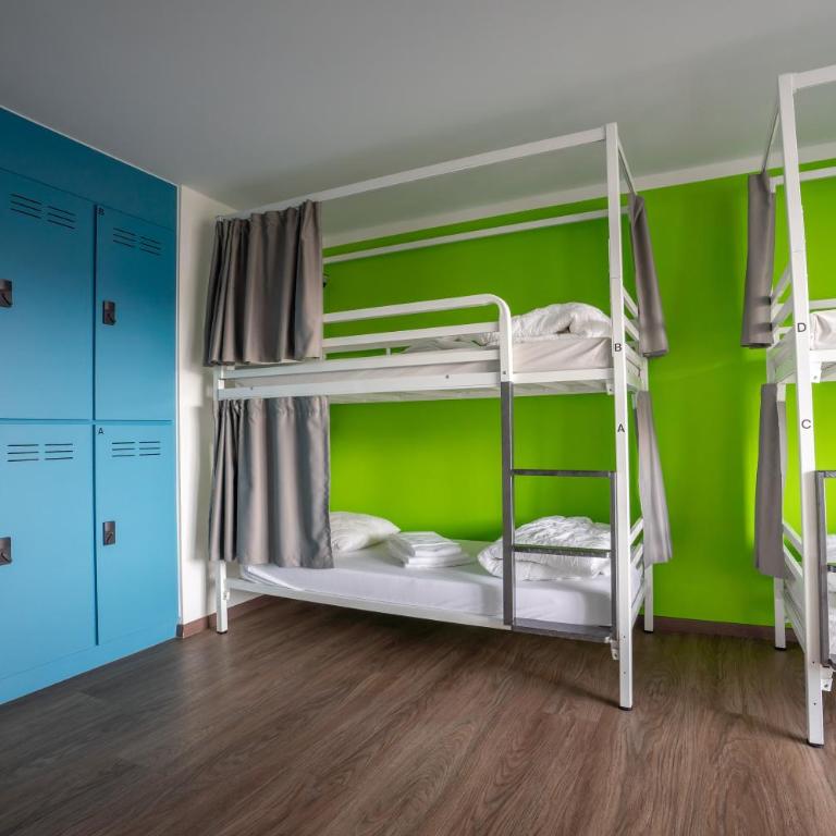 Nyon Hostel - Bett im Frauenschlafsaal mit 6 Betten - 5