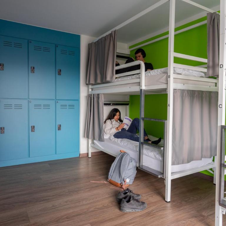 Nyon Hostel - Bett im Frauenschlafsaal mit 6 Betten - 3