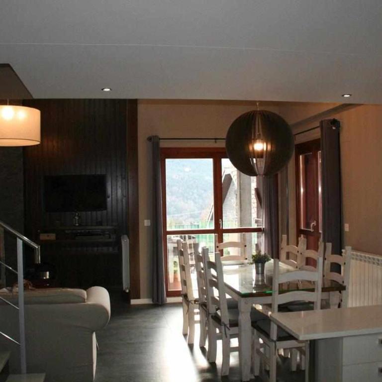 Casa Biescas Ski EVcharger Formigal 30min BBQ - Three-Bedroom House - 20