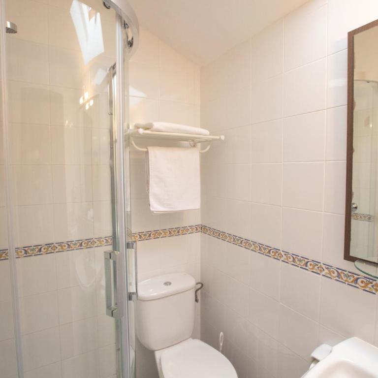 La Casona de Cardes - Habitación Triple Básica - 13
