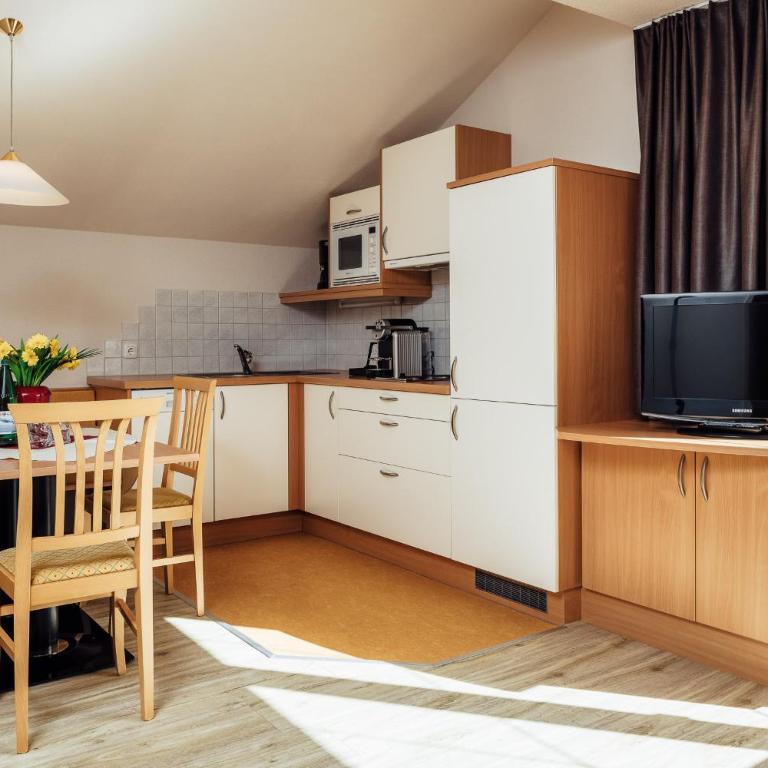 Bergkristall Ladis - Apartment with Balcony - 3
