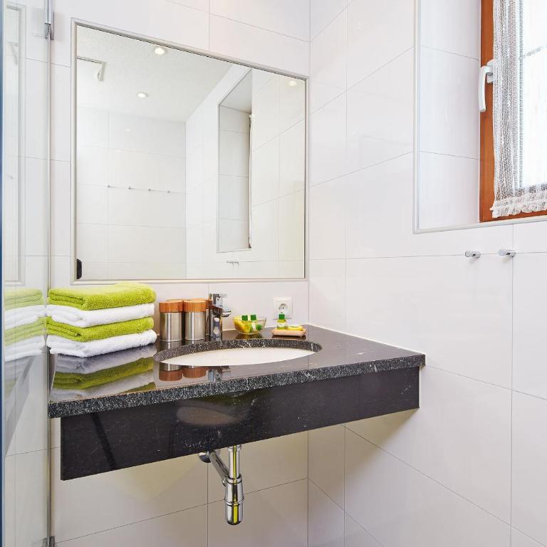 Am Sonnhof - Comfort Apartment mit 2 Schlafzimmern und Balkon - 4