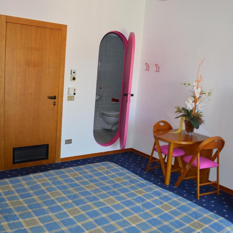 Hotel Azzurra - Camera Tripla - 1