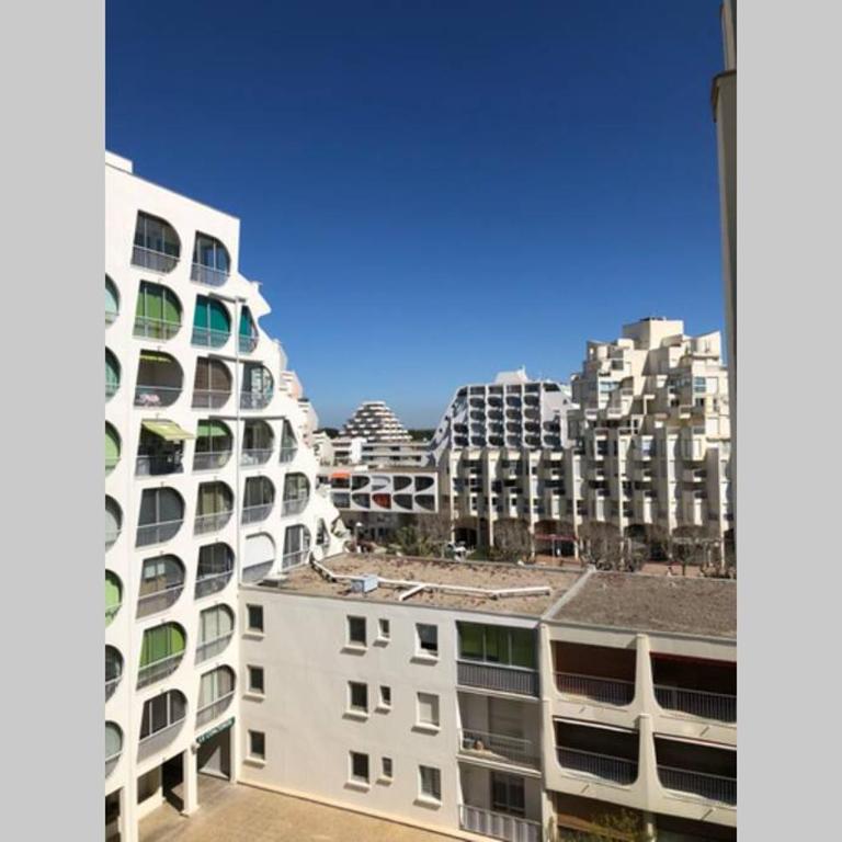 Appartement climatisé avec superbe vue mer port - Apartment mit 1 Schlafzimmer - 3