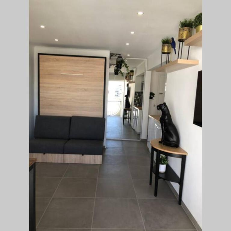 Appartement climatisé avec superbe vue mer port - Apartment mit 1 Schlafzimmer - 16