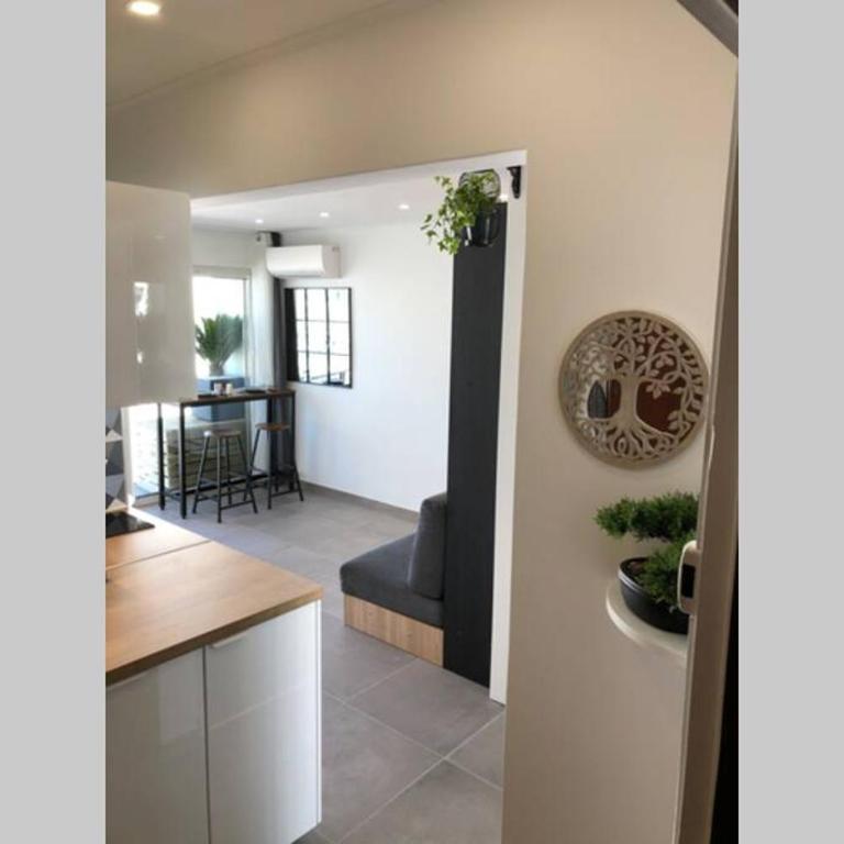 Appartement climatisé avec superbe vue mer port - Apartment mit 1 Schlafzimmer - 19