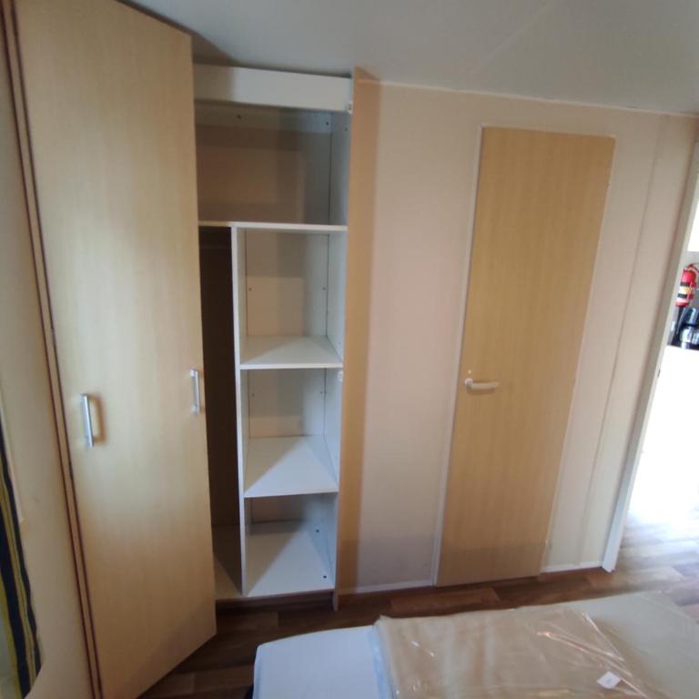 Mobil home 5-6 personnes - climatisé - Maison 2 Chambres - 11