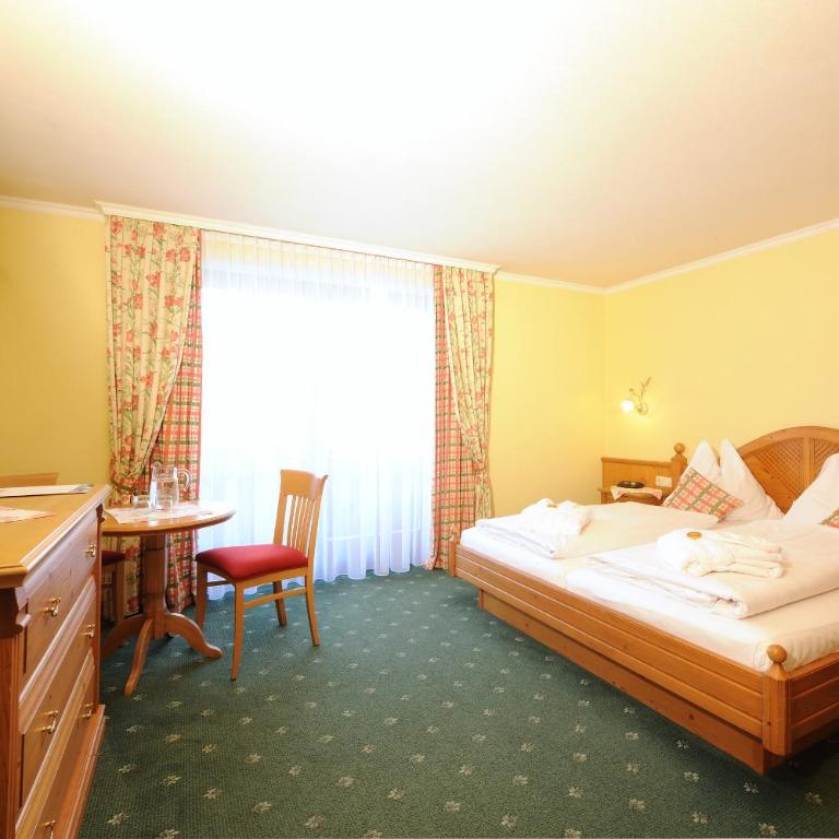 Aparthotel Kristall - Apartment - 4