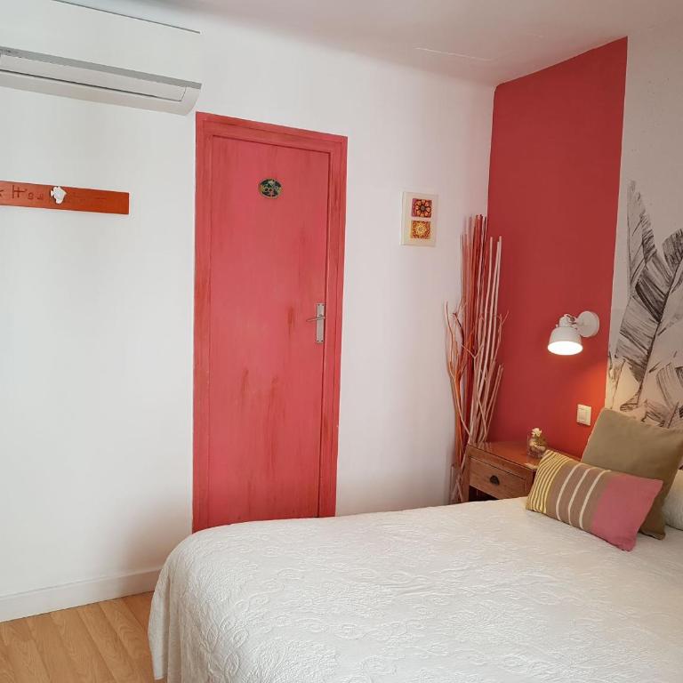 Hotel Cap d'Or - Children only from 14 years old - Habitación Doble con vistas laterales al mar - 3