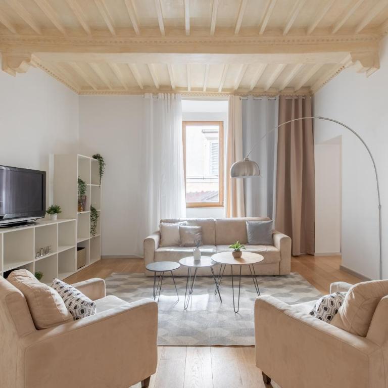 iFlat Navona White and Stylish Apartment - Two-Bedroom Apartment - 1