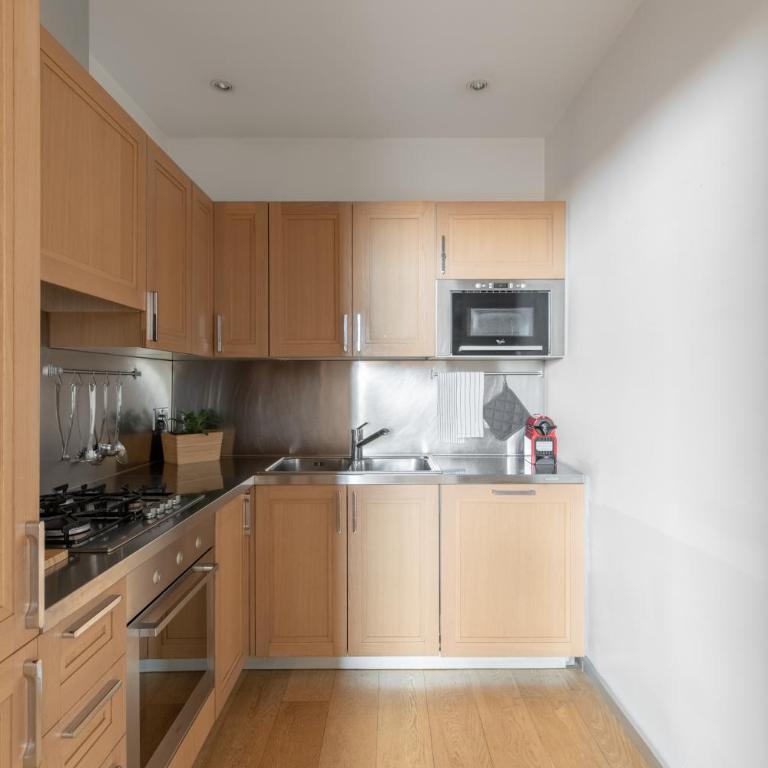 iFlat Navona White and Stylish Apartment - Two-Bedroom Apartment - 5
