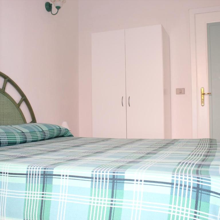 Residenza Mediterranea - Three-Bedroom Apartment - Split Level - 10