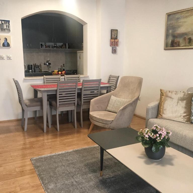 Home Apartment Petrovac - Apartman sa 2 Spavaće Sobe - 4