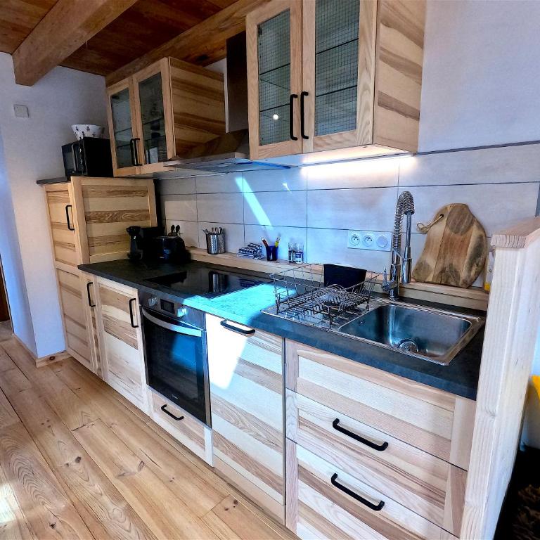 Petit Chalet Montagne - Maison 2 Chambres - 13