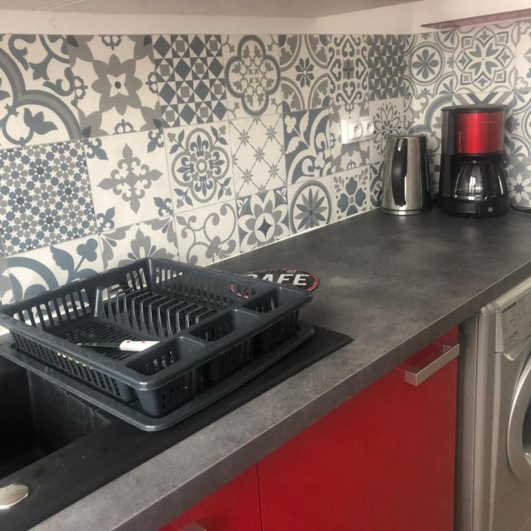 F3 AVEC PARKING ROUEN COTE DOCK76 - Appartement 2 Chambres - 8