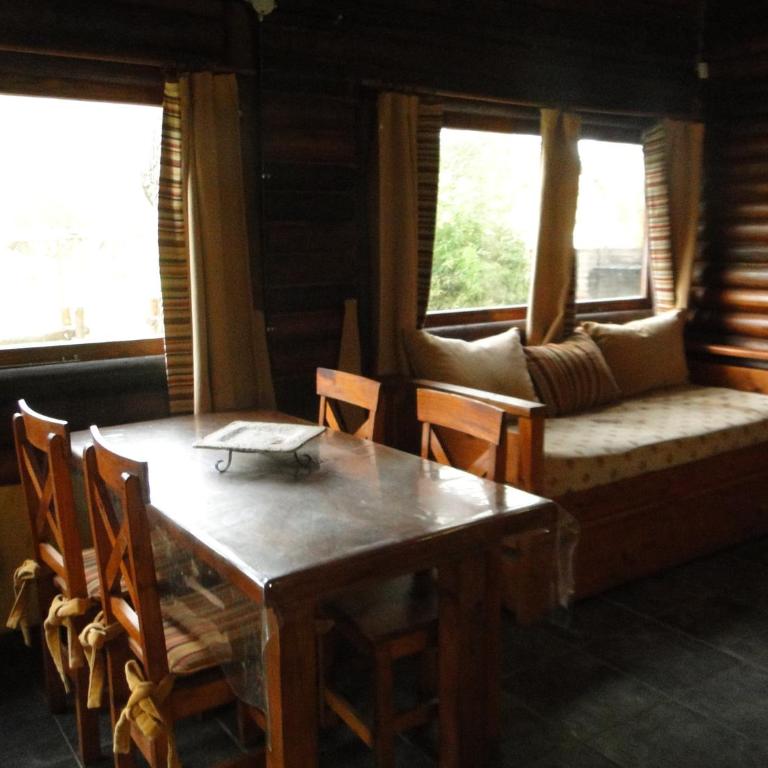 Bosques del Este - Bungalow de 1 dormitorio (4 adultos) - Planta baja - 1