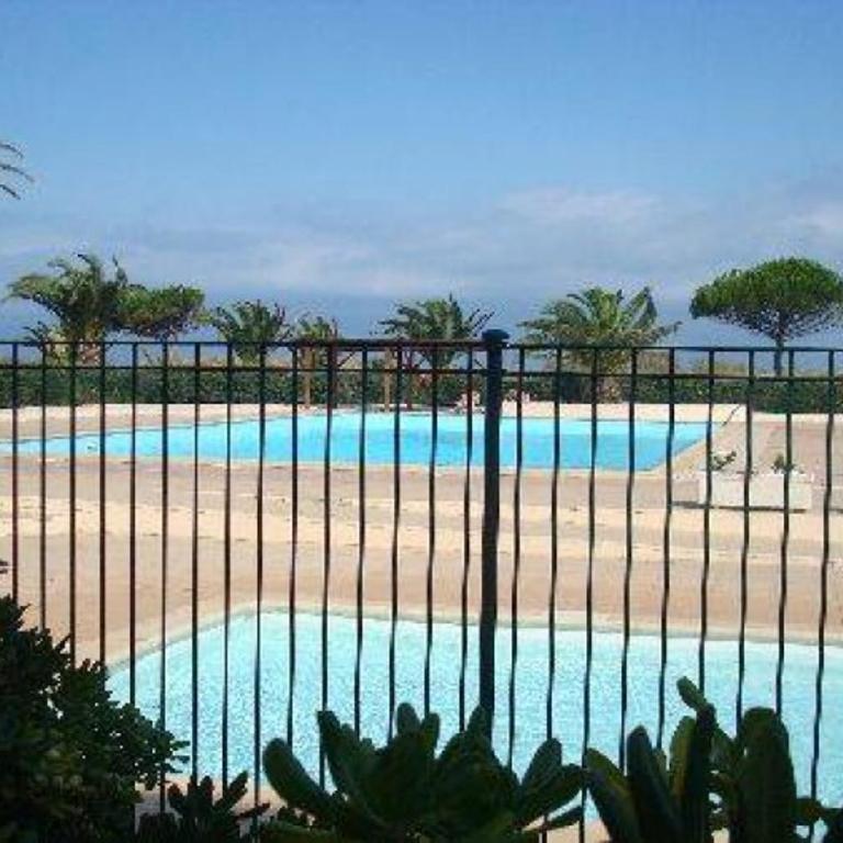 Les Capitelles Bord de plage avec grande piscine - Vue montagne - Balcon - Clim - One-Bedroom Apartment - 9