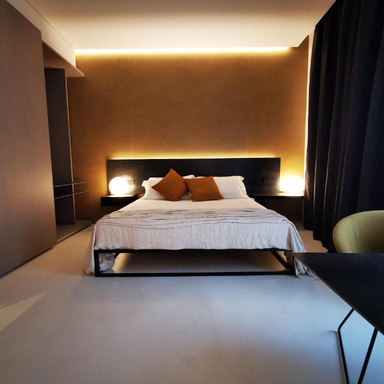 Meo Design Suites & Spa - Deluxe King Room - 8