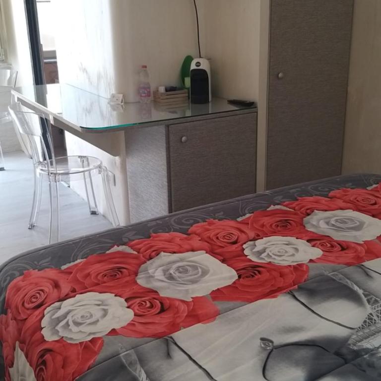 Locazione Turistica Le Fate - Camera Matrimoniale con Letto Supplementare - 7