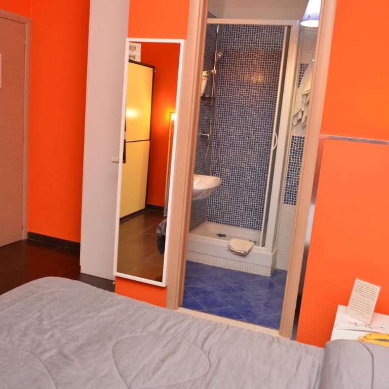 Roma Gianicolense - Camera Quadrupla con Bagno Privato - 12
