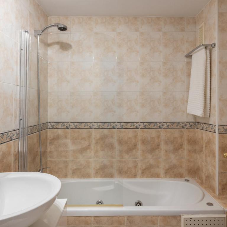 DANA II Eurogolf, vistas, wifi, piscina y parking - One-Bedroom Apartment - 12