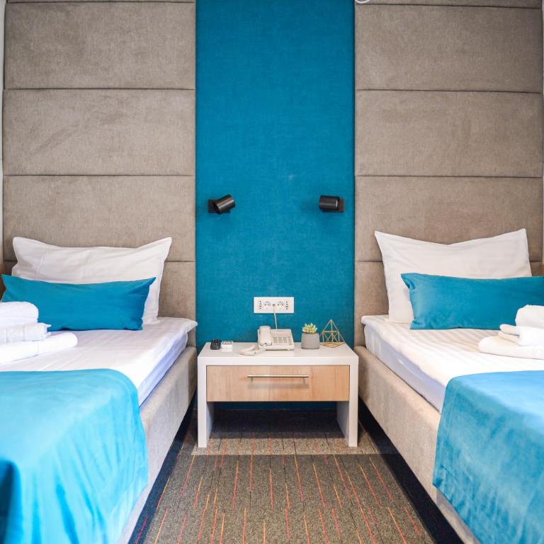 Garni hotel King - Twin Room - 9