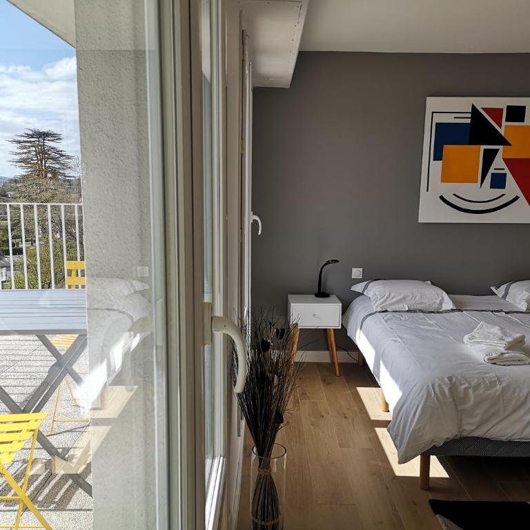 Appartement tout confort 2 chbres - 72m2 - avec terrasse et vue Pyrénées - Appartement avec Terrasse - 14