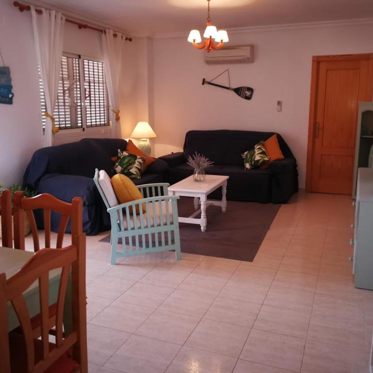 Villa Teresitas, Casa Grande en Gran Alacant - Three-Bedroom Apartment - 5