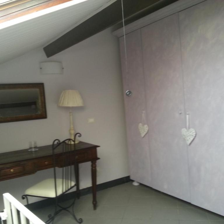 Case Vacanze Borgo Marina IMPERIA - Appartamento su 2 Livelli con 1 Camera da Letto - 8