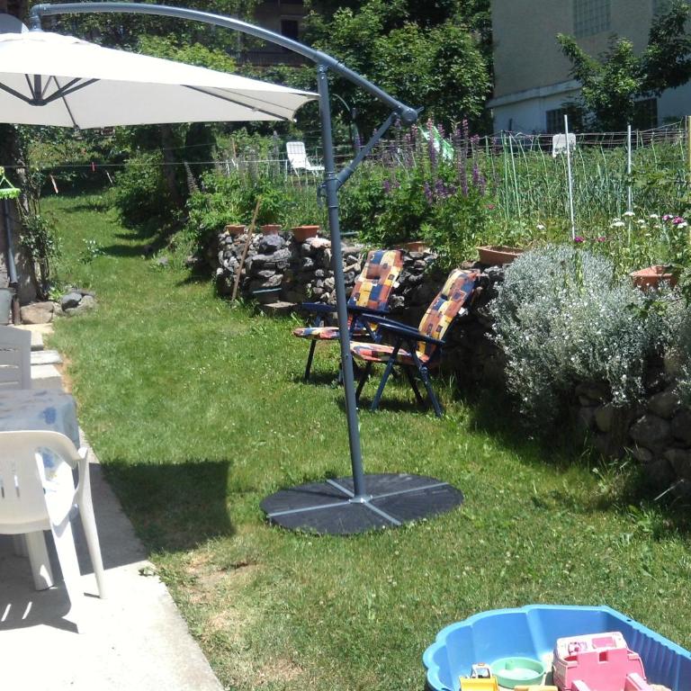 appartement gentiane 4personnes dans gite "la maison d'augustin" classé 3 étoiles,la tour,73530 st jean d'arves - Appartement avec Vue sur la Montagne - 40
